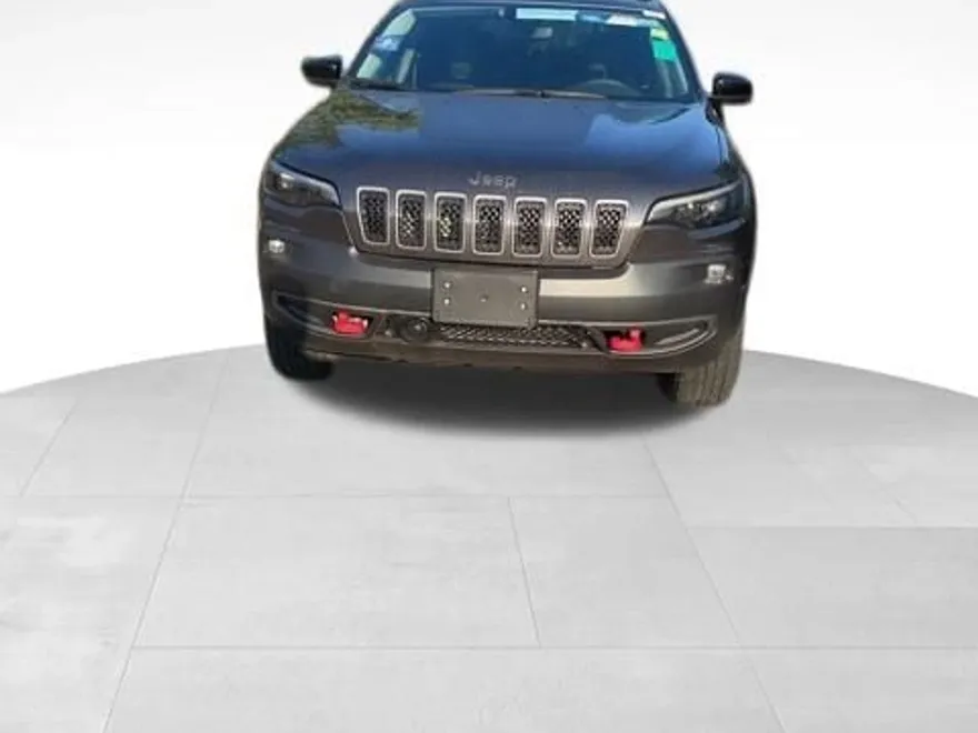 2022 Jeep Cherokee Trailhawk photo 1