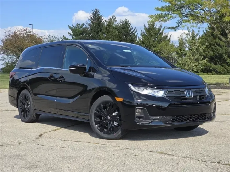 2026 Honda Odyssey photo 1