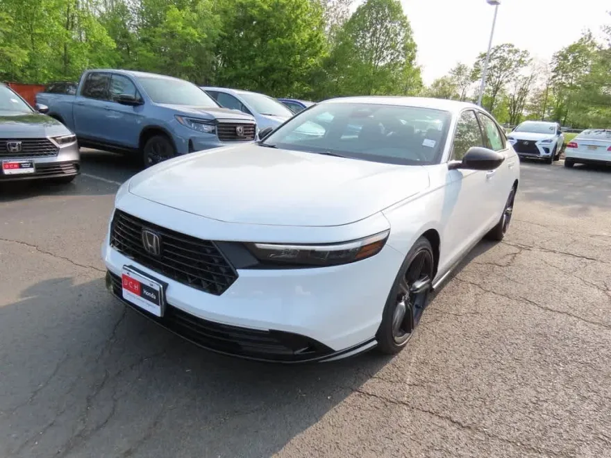 2025 Honda Accord Hybrid Sport-L photo 1