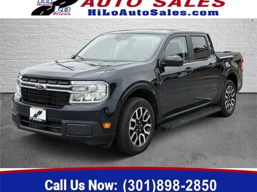 2023 Ford Maverick Lariat photo 1