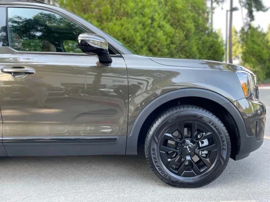 2024 Kia Telluride X-Pro photo 1