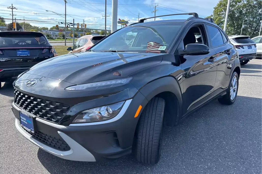2023 Hyundai Kona SEL photo 1