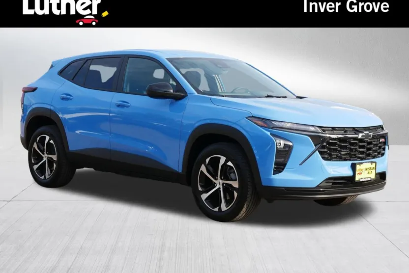 2024 Chevrolet Trax photo 1