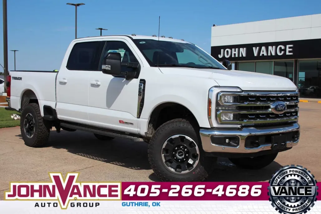 2026 Ford F-250 Lariat photo 1