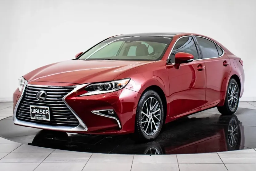 2017 Lexus ES 350 photo 1
