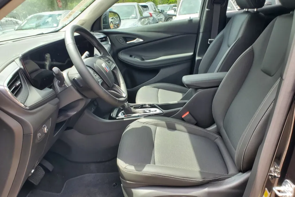2026 Buick Encore Preferred photo 1