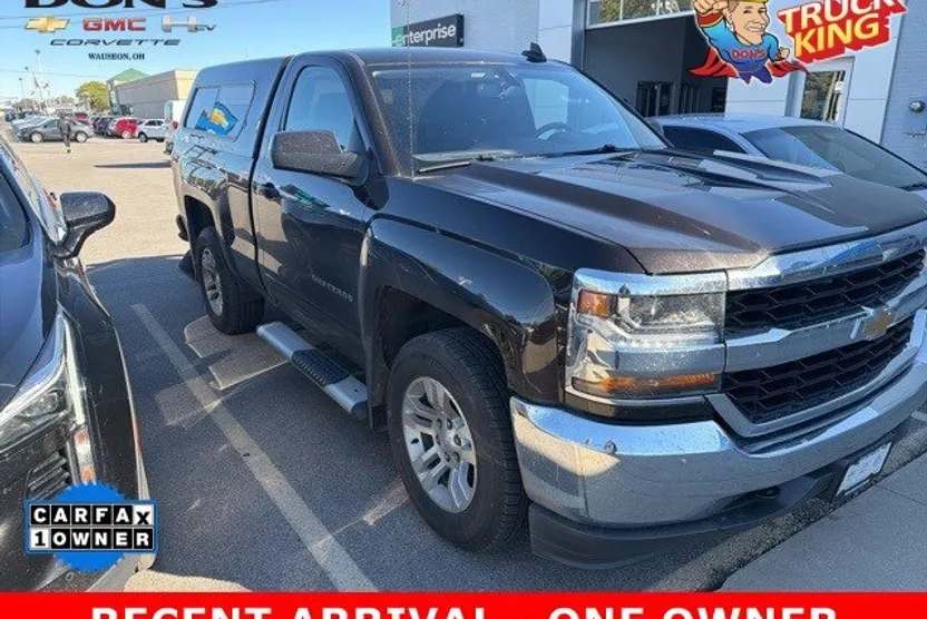 2018 Chevrolet Silverado 1500 LT photo 1