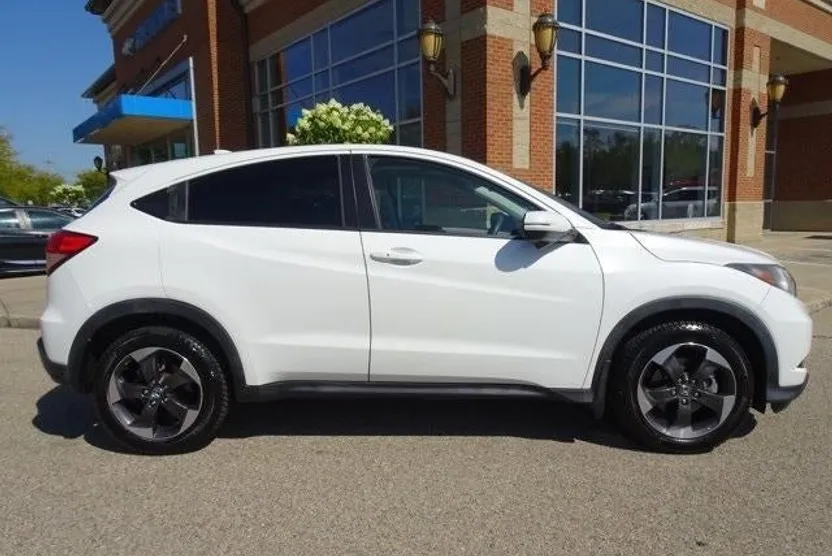 2018 Honda HR-V EX photo 1