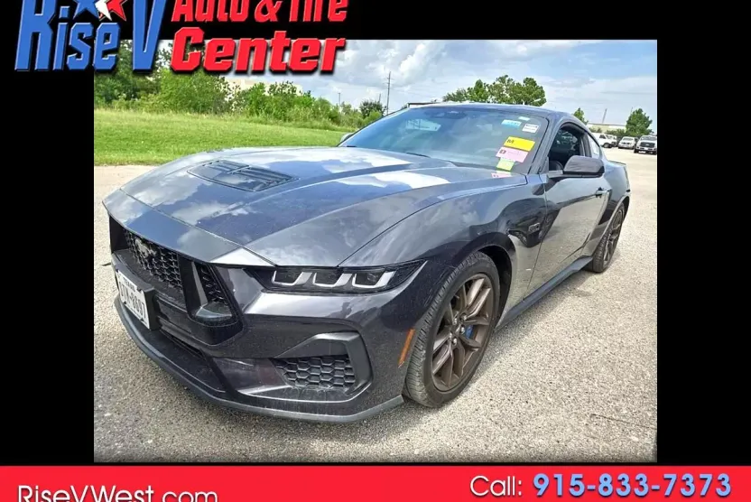 2024 Ford Mustang GT Premium photo 1