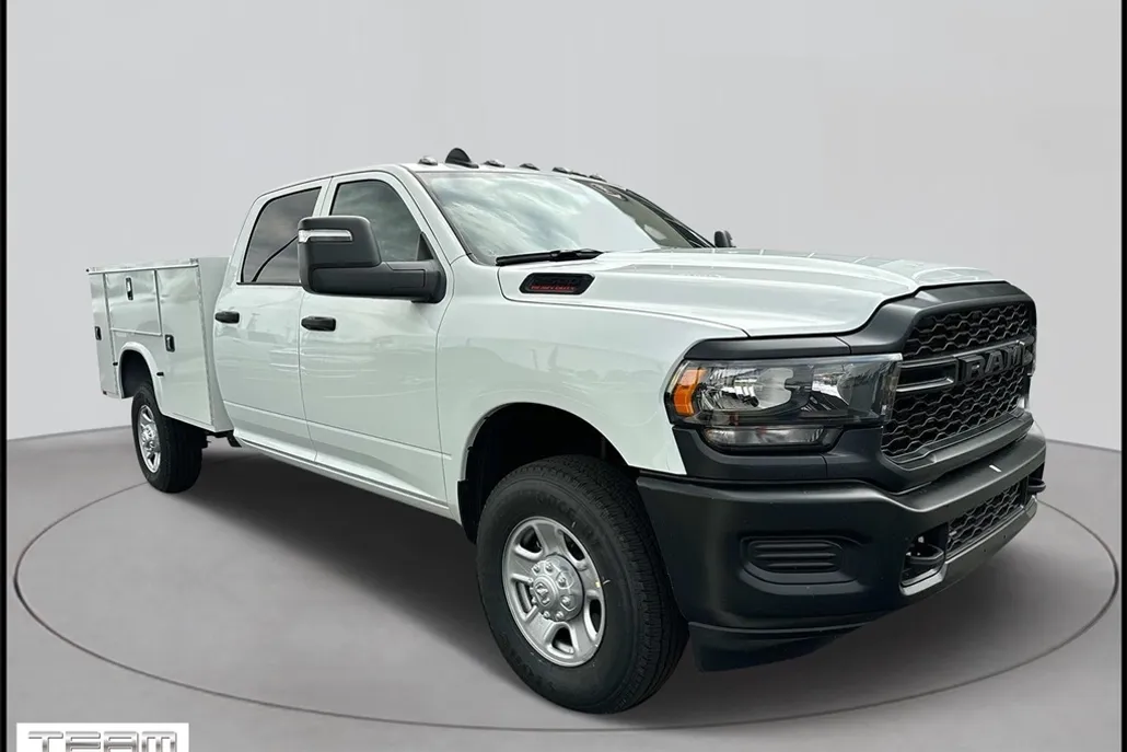 2024 Ram 2500 Tradesman photo 1