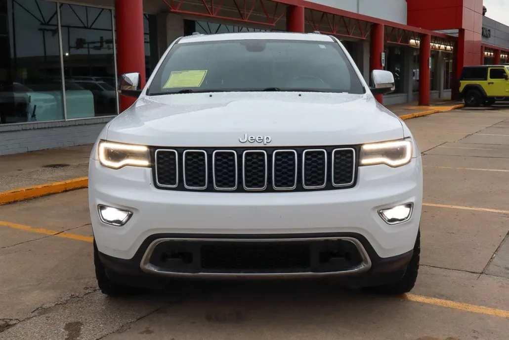 2020 Jeep Grand Cherokee Limited photo 1