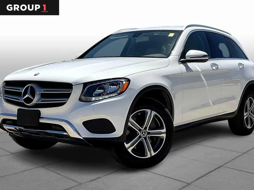 2019 Mercedes Benz GLC 300 photo 1
