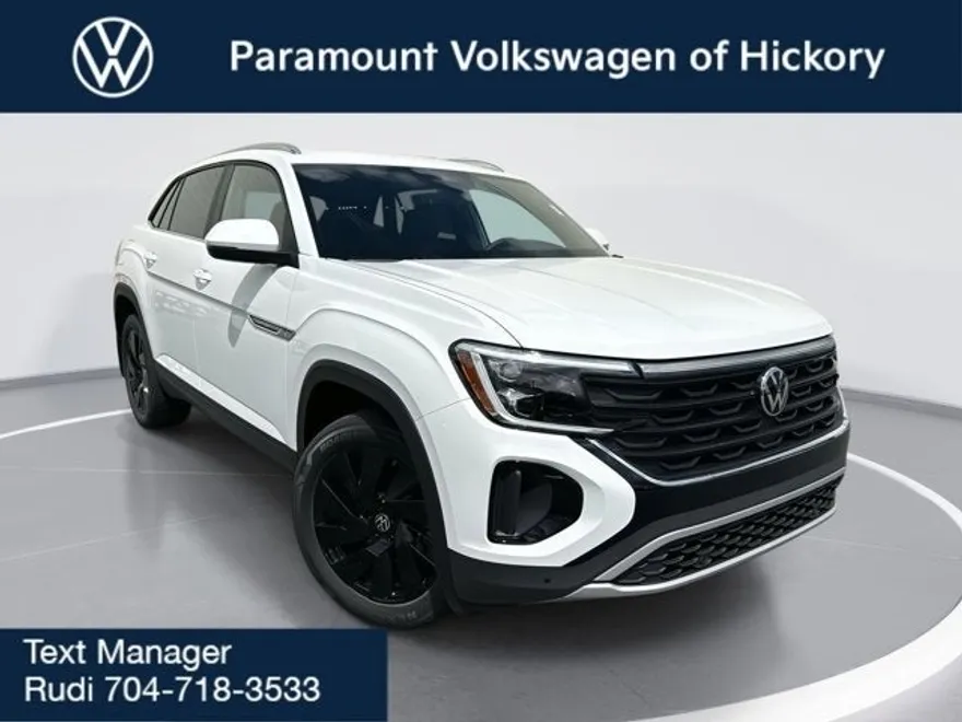 2025 Volkswagen Atlas Cross Sport SE Technology photo 1
