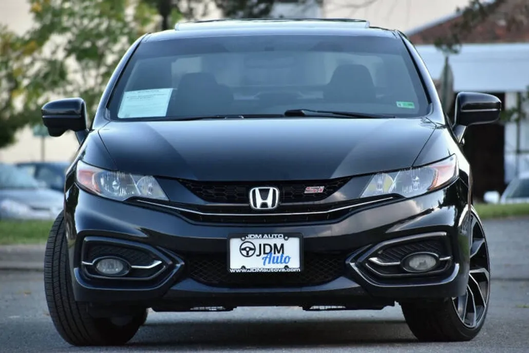 2015 Honda Civic Si photo 1