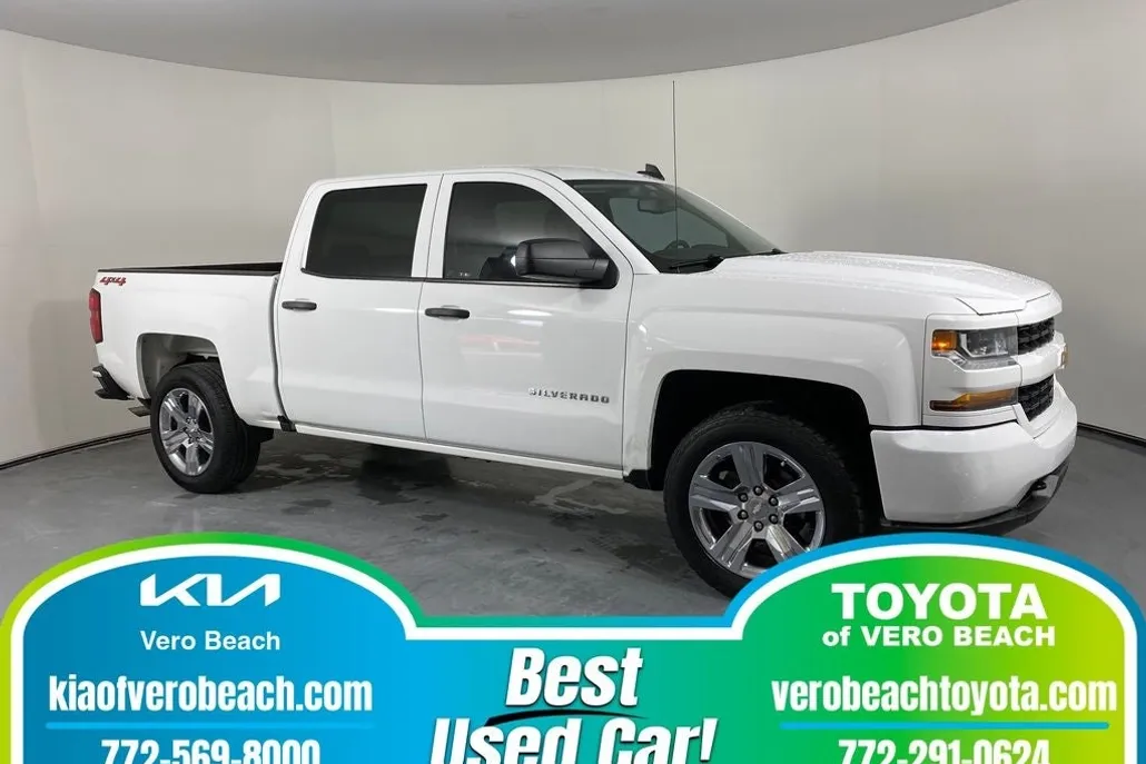 2018 Chevrolet Silverado 1500 Custom photo 1