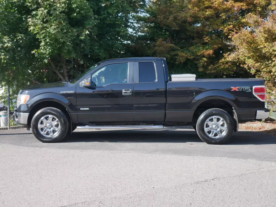 2014 Ford F-150 XLT photo 1