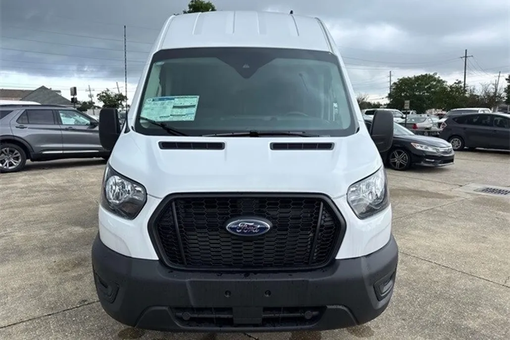 2025 Ford Transit photo 1