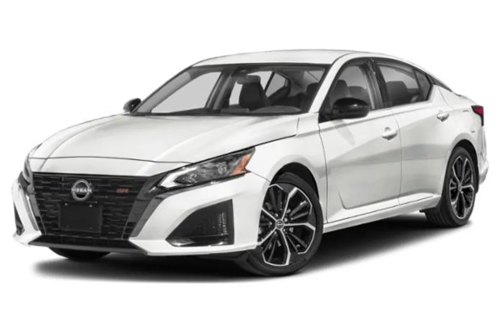 2025 Nissan Altima SR photo 1