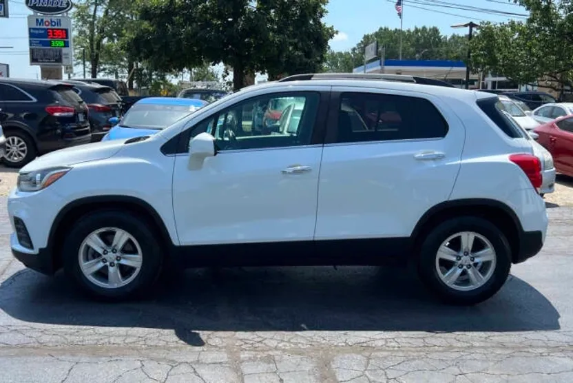 2018 Chevrolet Trax LT photo 1