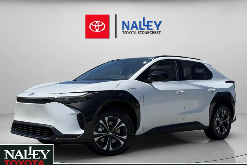 2025 Toyota bZ4X XLE photo 1
