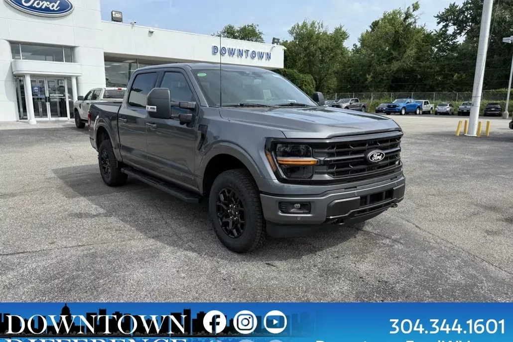 2025 Ford F-150 XLT photo 1