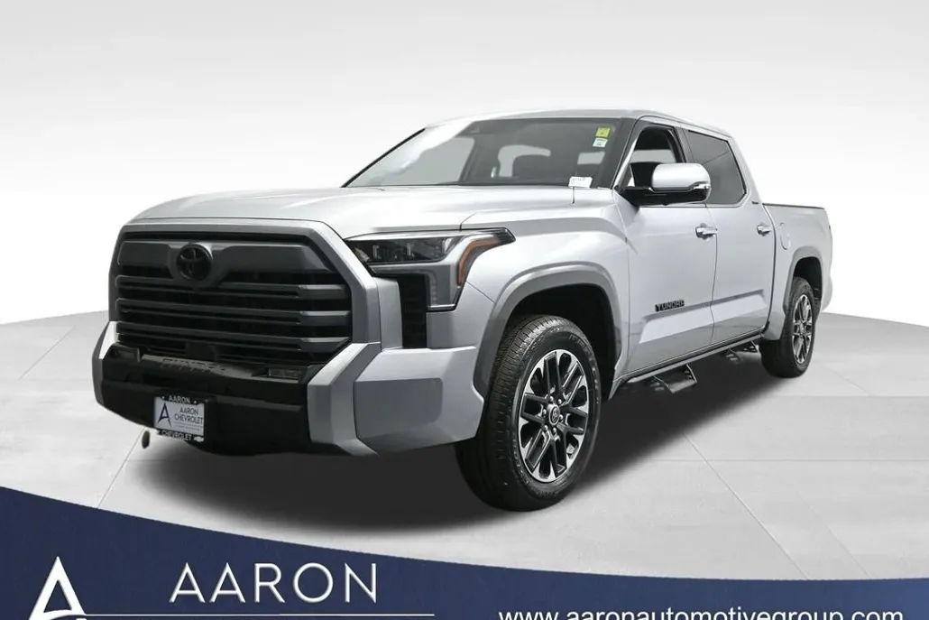 2023 Toyota Tundra Limited CrewMax photo 1