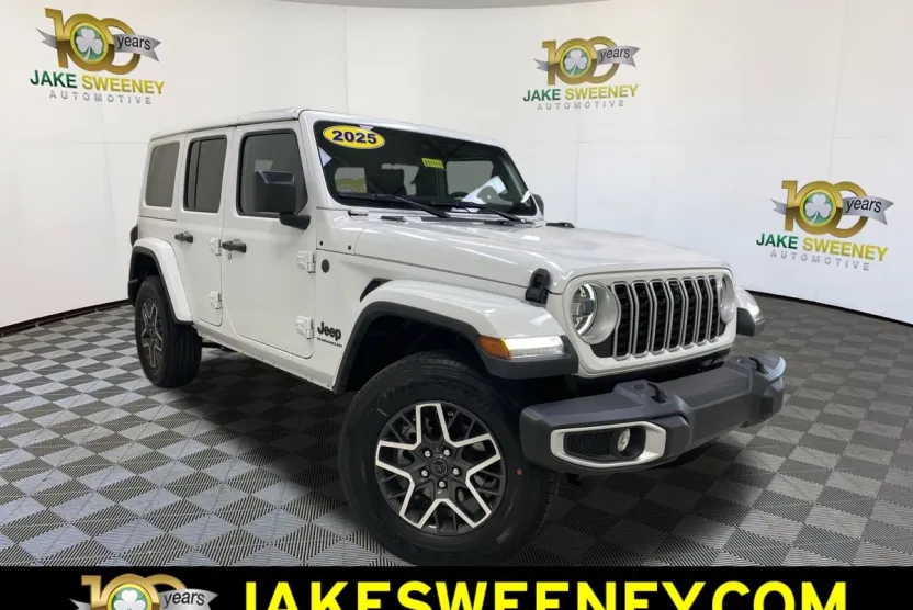 2025 Jeep Wrangler Sahara photo 1