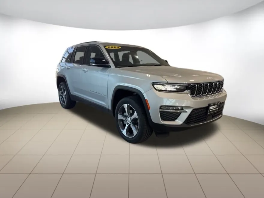 2025 Jeep Grand Cherokee Limited photo 1