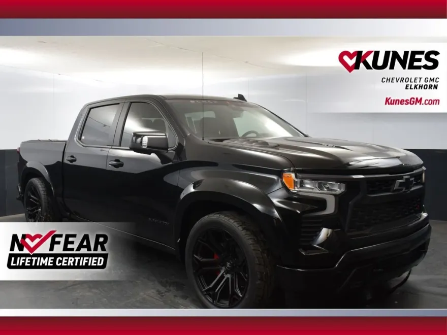 2025 Chevrolet Silverado 1500 RST photo 1