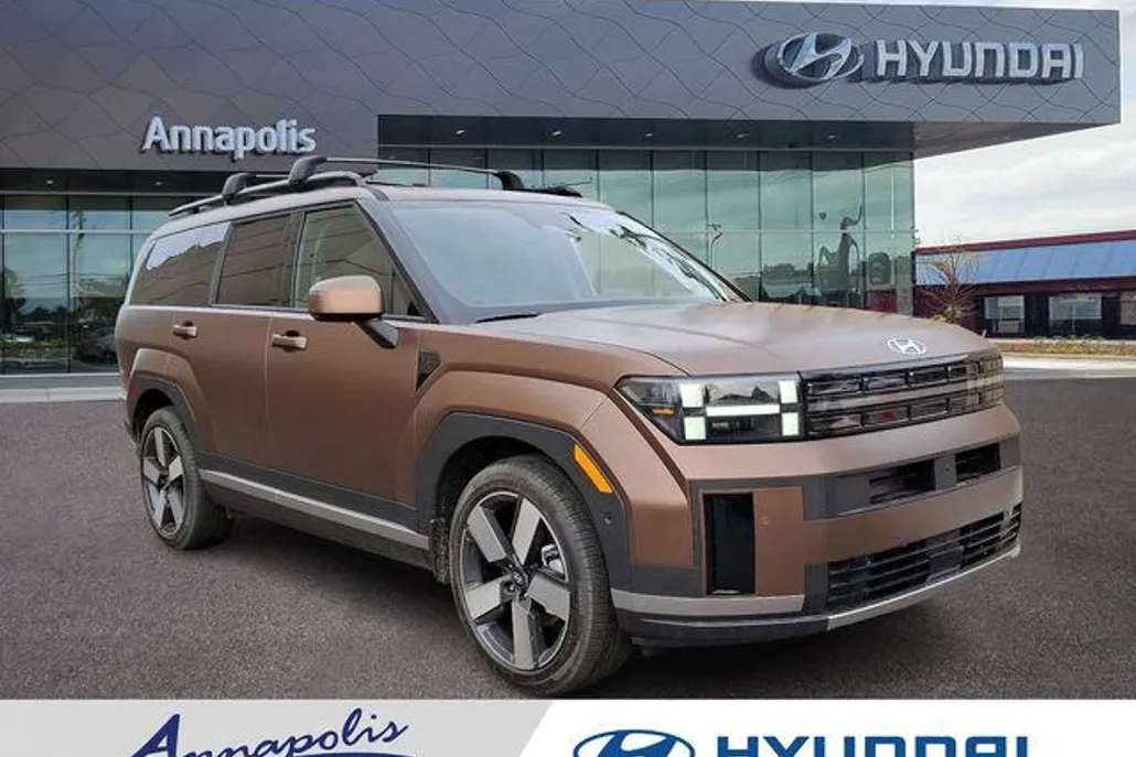 2025 Hyundai Santa Fe photo 1