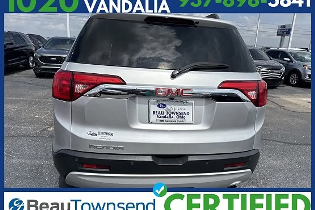 2019 Gmc Acadia SLT photo 1