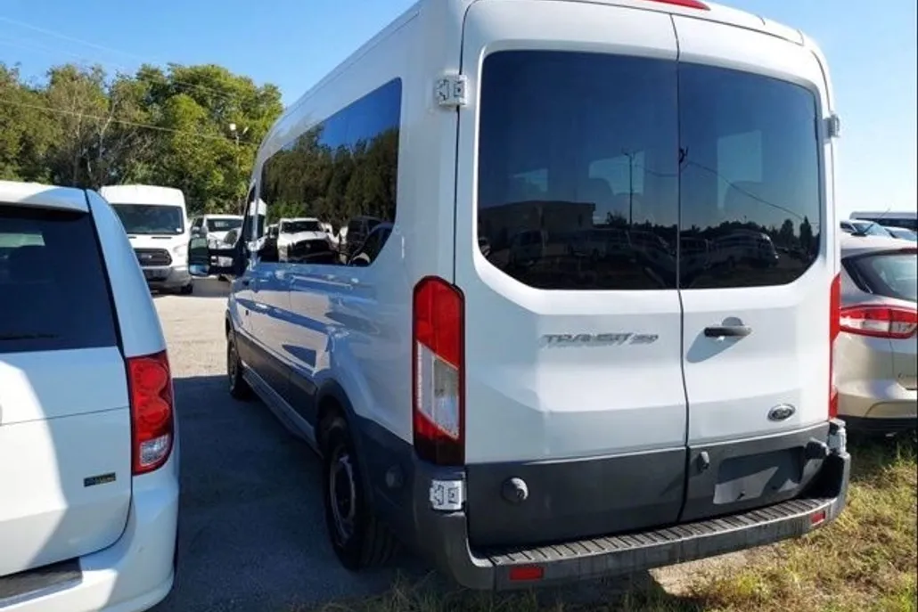 2016 Ford Transit Van photo 1