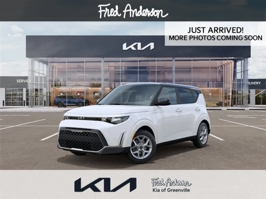 2025 Kia Soul LX photo 1