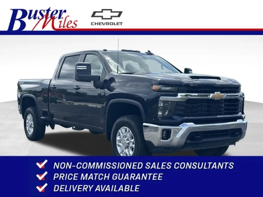 2024 Chevrolet Silverado 3500HD LT photo 1