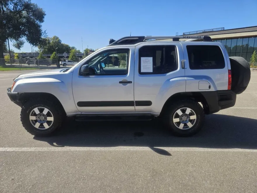 2012 Nissan Xterra PRO-4X photo 1