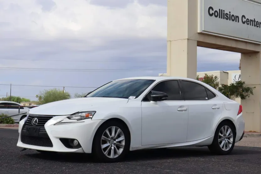 2014 Lexus IS 250 photo 1