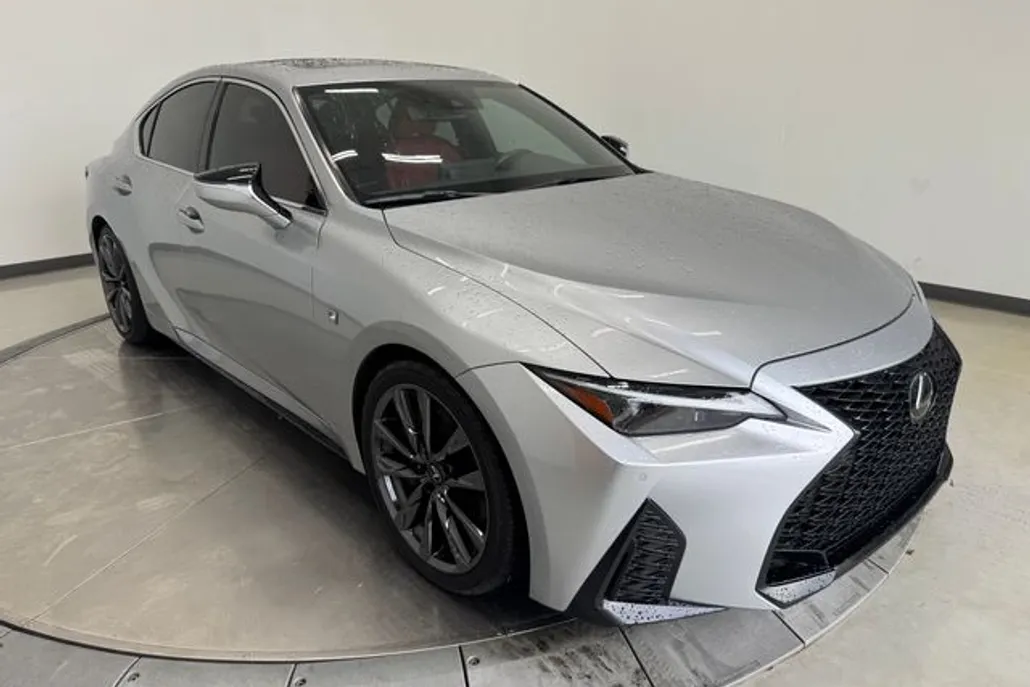2023 Lexus IS 350 F SPORT photo 1