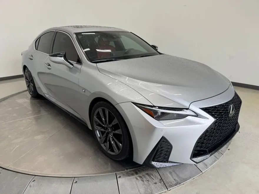 2023 Lexus IS 350 F SPORT photo 1