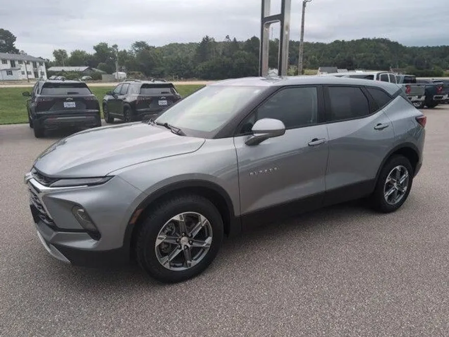 2023 Chevrolet Blazer 2LT photo 1