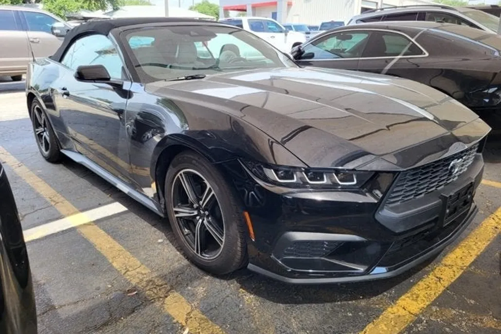 2024 Ford Mustang EcoBoost Premium photo 1