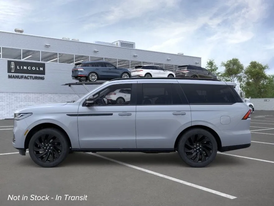 2025 Lincoln Navigator Reserve photo 1