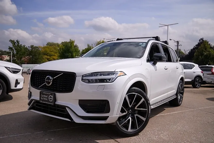 2023 Volvo XC90 Recharge Ultimate photo 1