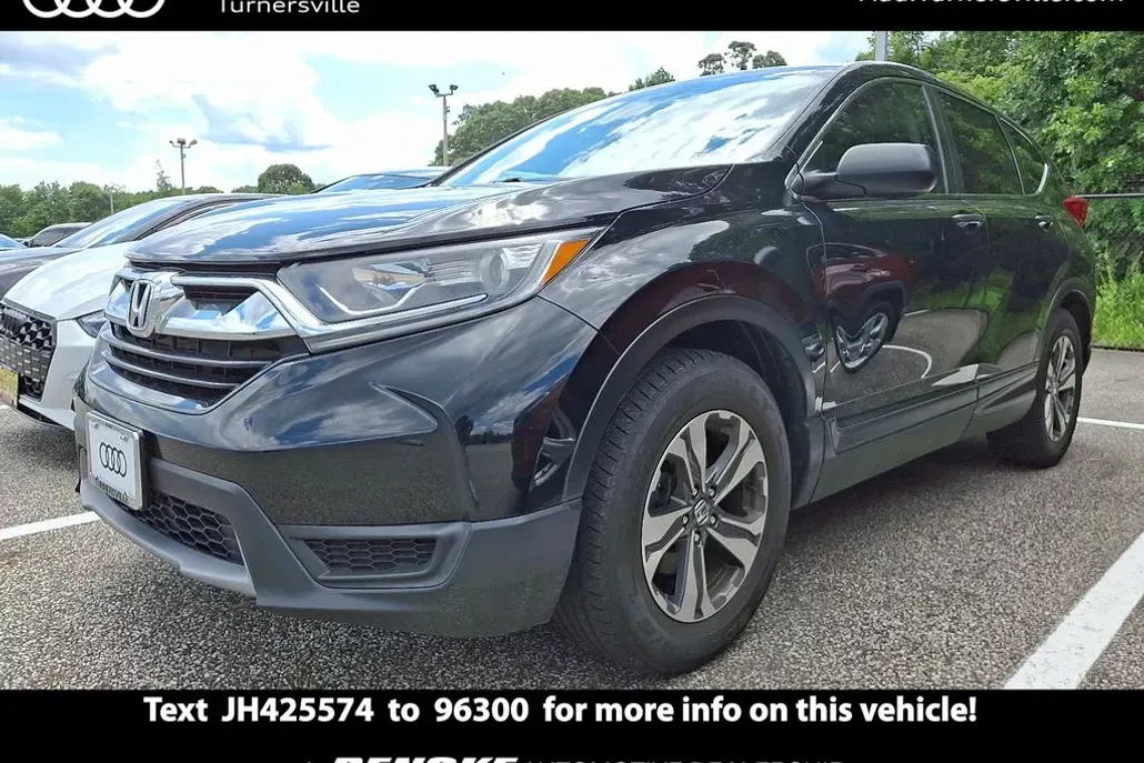 2018 Honda CR-V LX photo 1