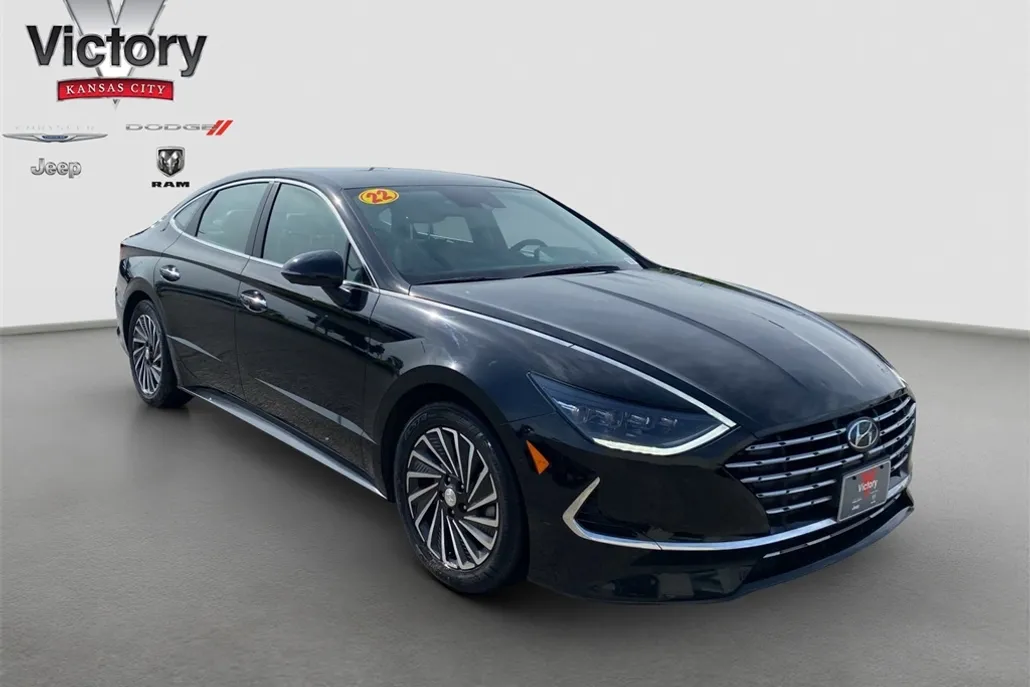 2022 Hyundai Sonata Hybrid Limited photo 1