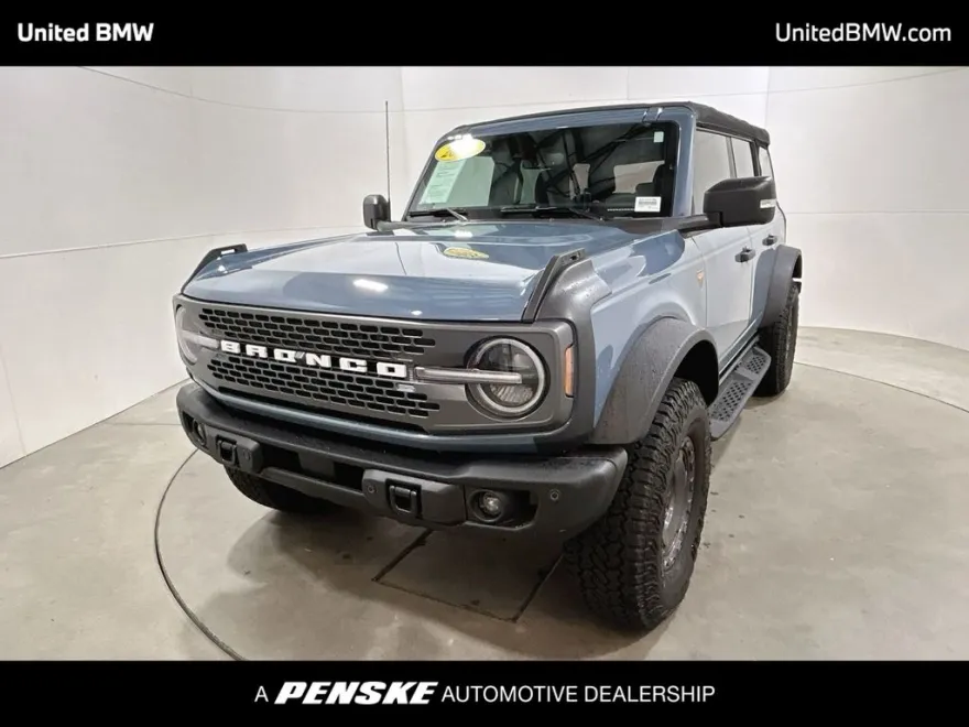 2025 Ford Bronco Badlands photo 1