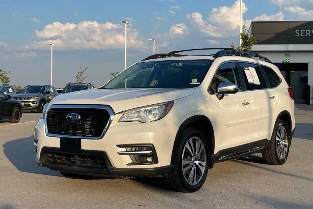 2019 Subaru Ascent Touring photo 1