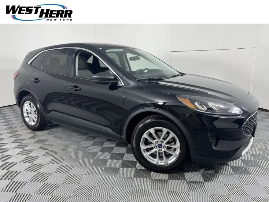 2022 Ford Escape SE photo 1
