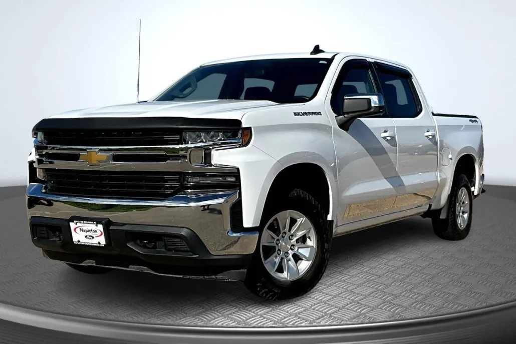 2021 Chevrolet Silverado 1500 LT photo 1