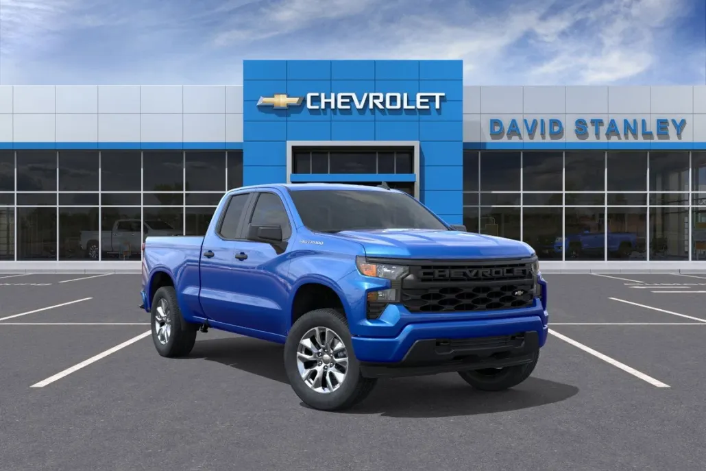 2026 Chevrolet Silverado 1500 Custom photo 1