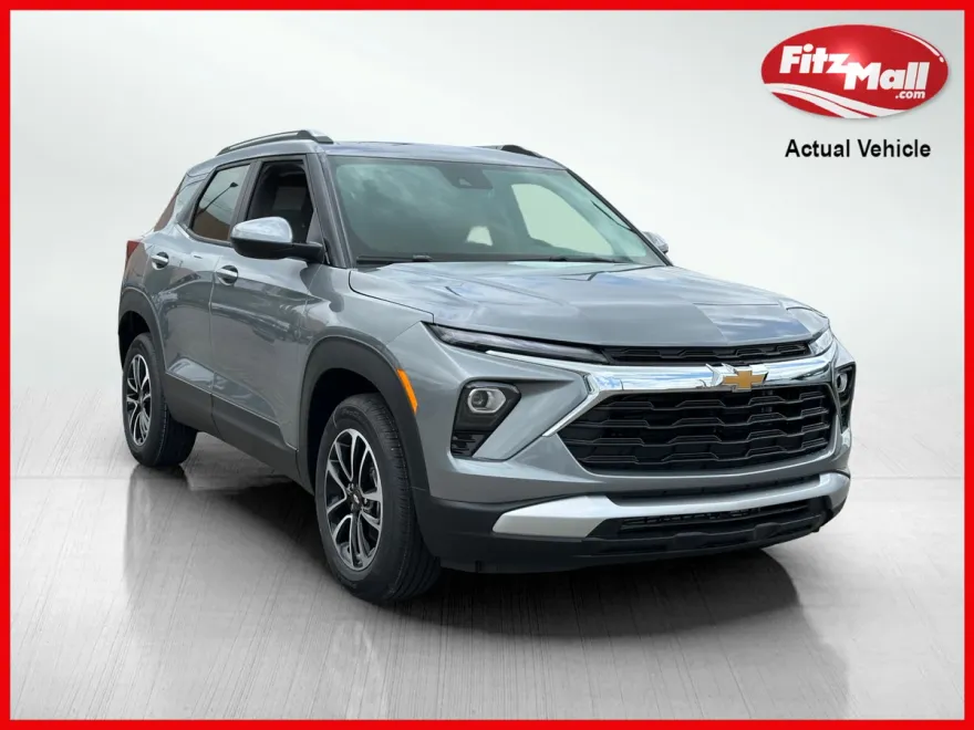 2025 Chevrolet Trailblazer LT photo 1